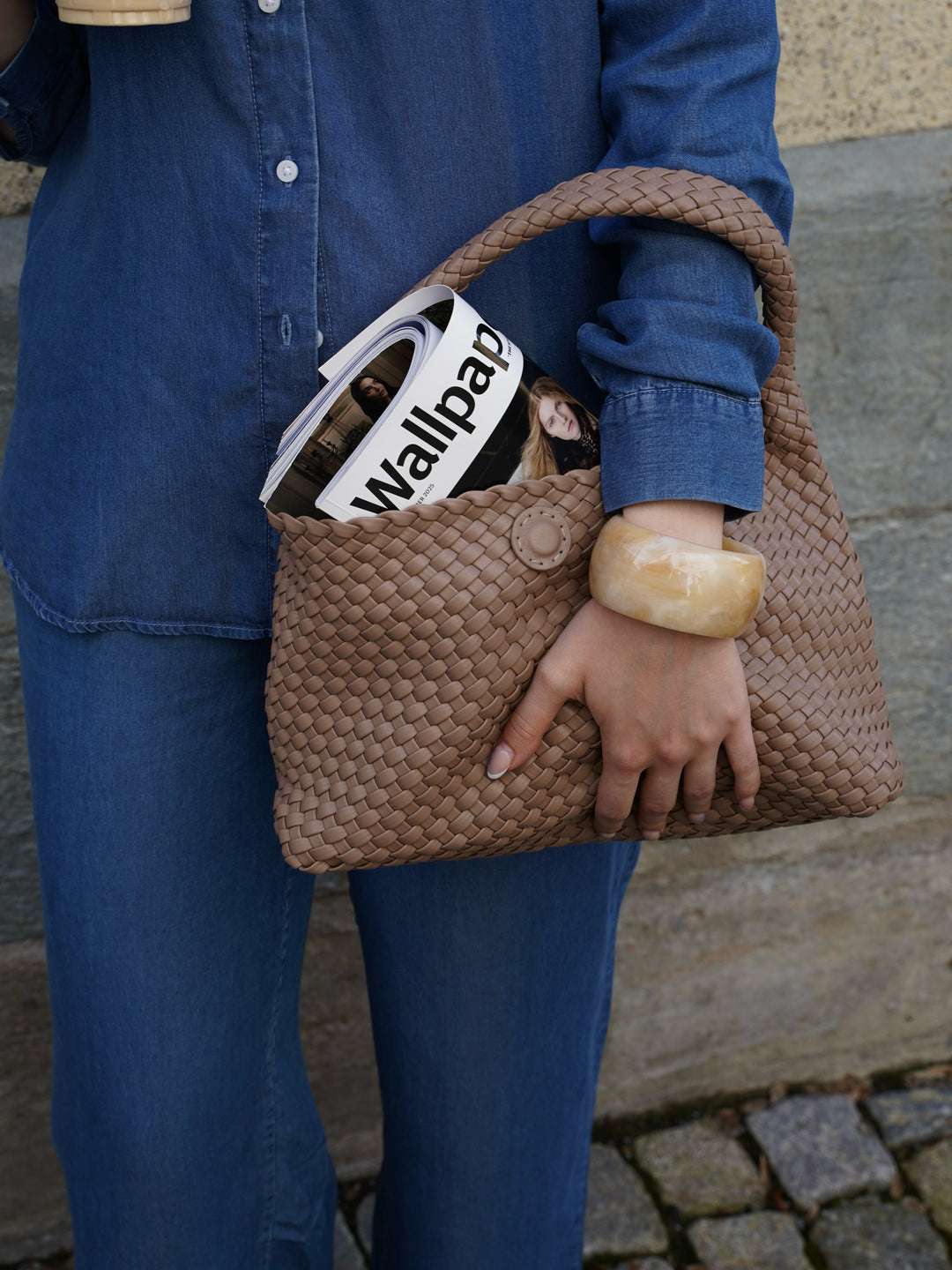 Brando: Denim on denim, but light for summer💙

Dette lette og deilige denim settet i 100% Lyocell er et must i sommer🦋

#denim