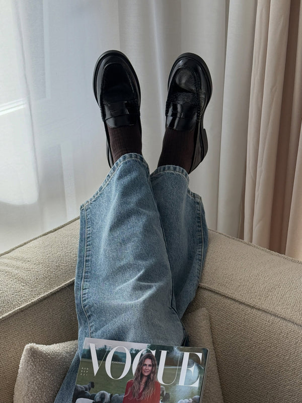 Brando: LOAFER SEASON🖤

Hvis du ikke har sikret det et par enda, what are u doing?😮‍💨🖤

#loafers #loafersocks #trending #fal