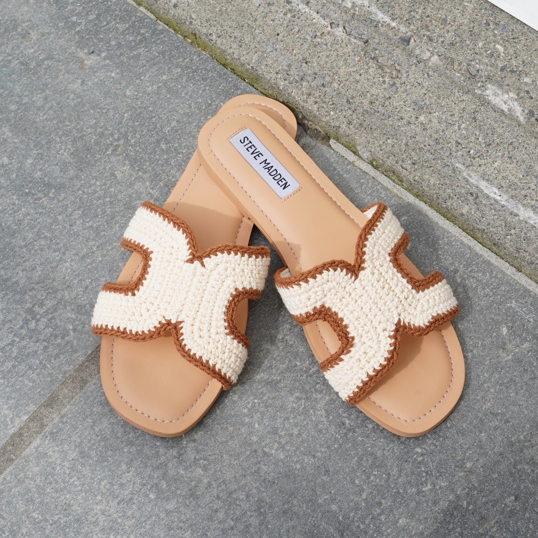 Brando: Sandal summer✨

Zarnia fra Steve Madden er favotitter hos oss🤍

#sandals #stevemadden #trending #brandono