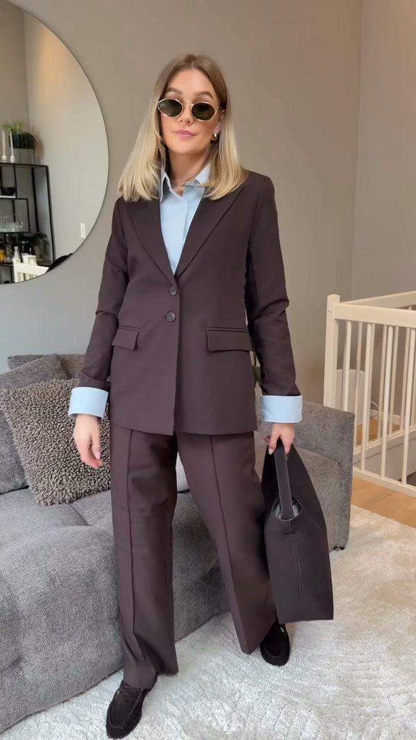 Brando: Styling Riu suit from Yas🤎

#3ways2style #suitup #newin #falloutfit #brandono