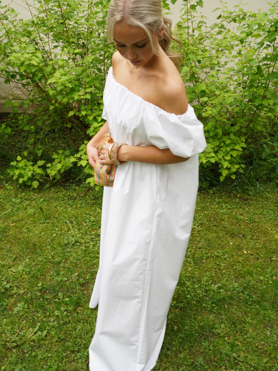 Brando: SALE - Denne nydelige kjolen får du nå på sommersalget🤍☁️

#sale #summerdress #trending