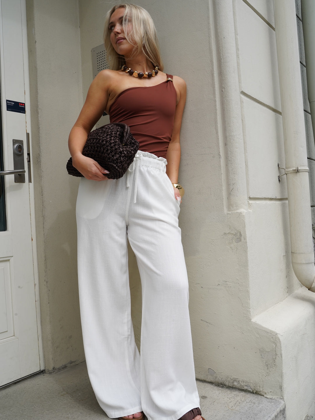 Brando: Candy🍭🌶️🧡

#summeraccessories #accessories #details #summerfits #trending