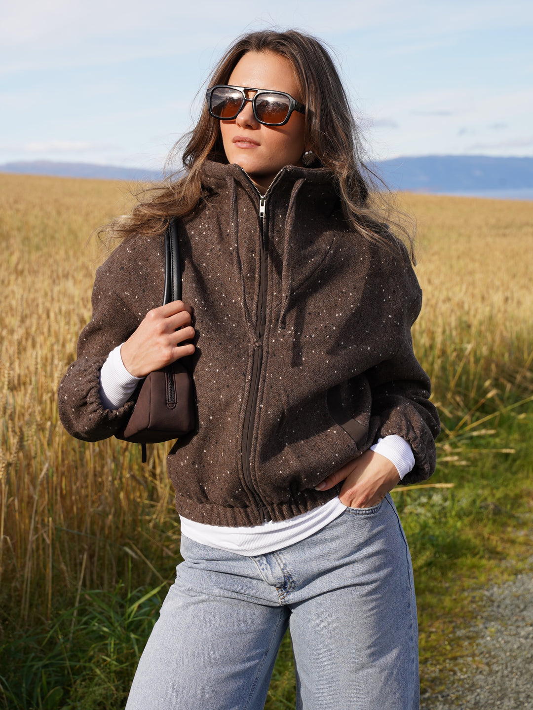 Brando: Funnel neck jacket🤎🍂

Tappy jakke fra Levete room er den perfekte jakka i høst i ullblanding🤍

#leveteroom #falljacke