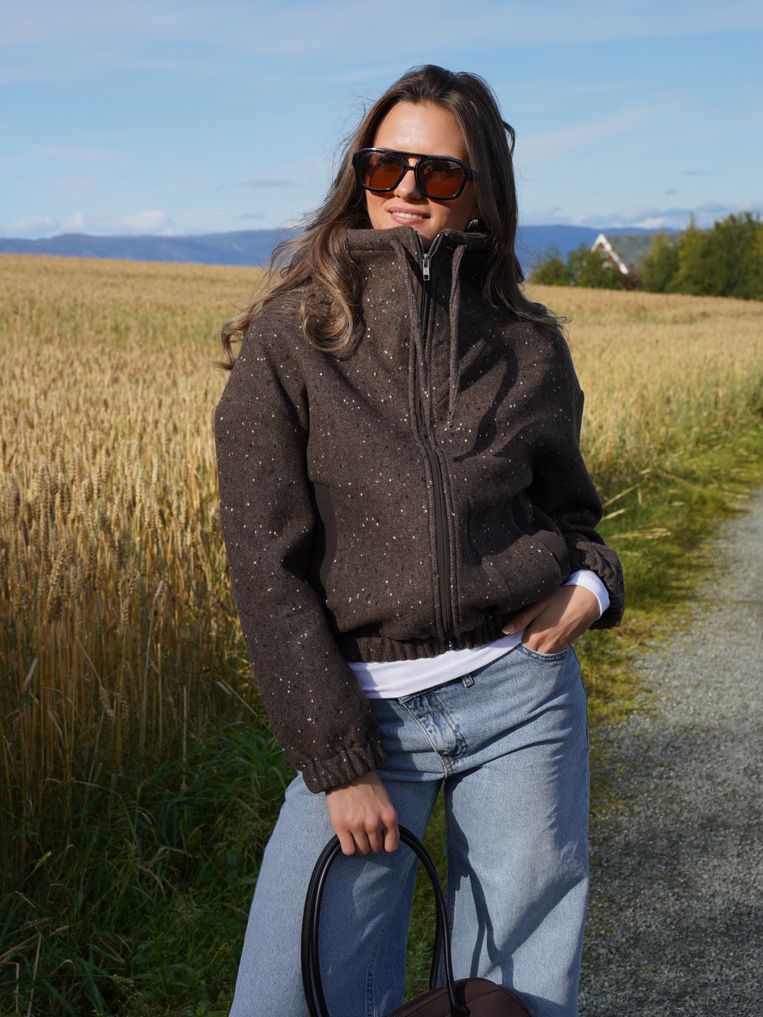 Brando: Funnel neck jacket🤎🍂

Tappy jakke fra Levete room er den perfekte jakka i høst i ullblanding🤍

#leveteroom #falljacke