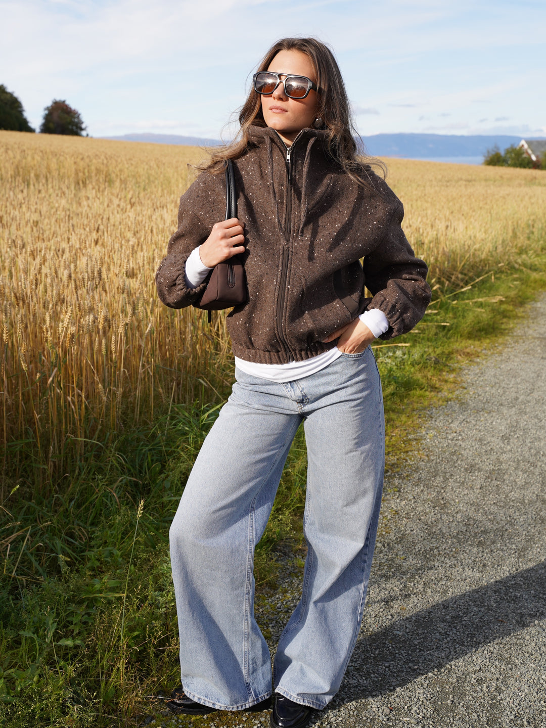 Brando: Funnel neck jacket🤎🍂

Tappy jakke fra Levete room er den perfekte jakka i høst i ullblanding🤍

#leveteroom #falljacke