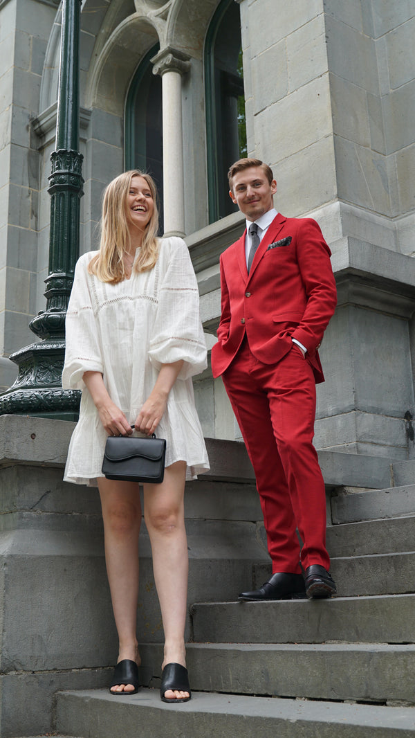 Brando: Dress to impress 👔✨ Ser du etter det perfekte antrekket til konfirmasjon eller bryllup i sommer? Sjekk ut denne råkule r