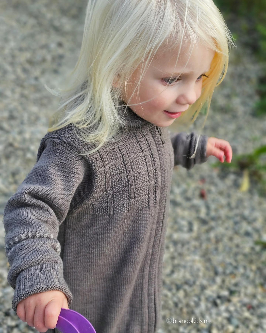 Brando Kids: Lillelam sine ulldresser er perfekt på fine høstdager!🍂🥰
.
@brandokids.no #lillelam #ull #ullergull #høst @tonjehelgelan