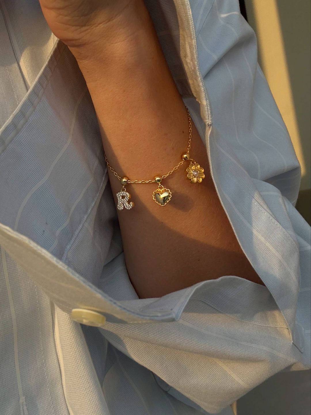 Brando: Nye charms✨

Vi har fått inn nye charms fra WHO IS SHE, til å lage fine smykker eller armbånd med🥹🫶🏼
Elsker at man ka