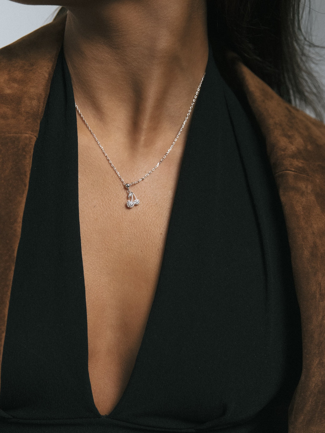 Brando: Nye charms✨

Vi har fått inn nye charms fra WHO IS SHE, til å lage fine smykker eller armbånd med🥹🫶🏼
Elsker at man ka